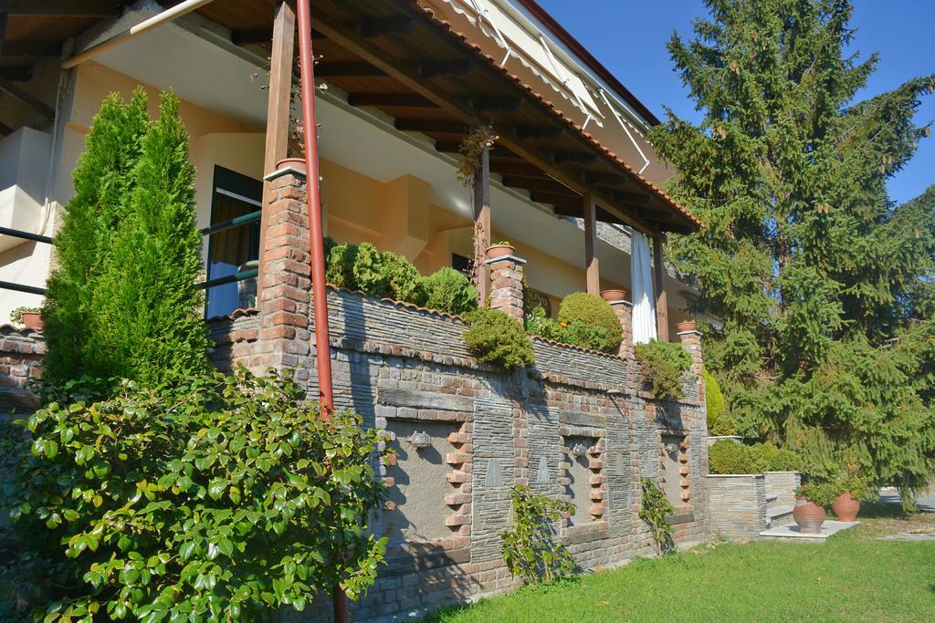 Guesthouse Liogerma Loutraki  Exterior photo